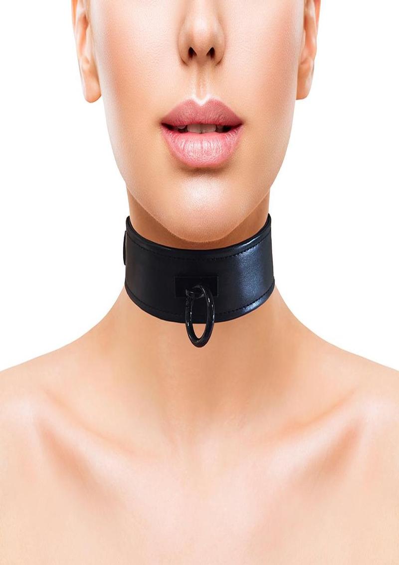 Rouge Leather Collar
